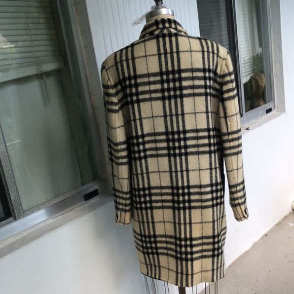 Vintage Christian Dior coat - Picture 4 of 9